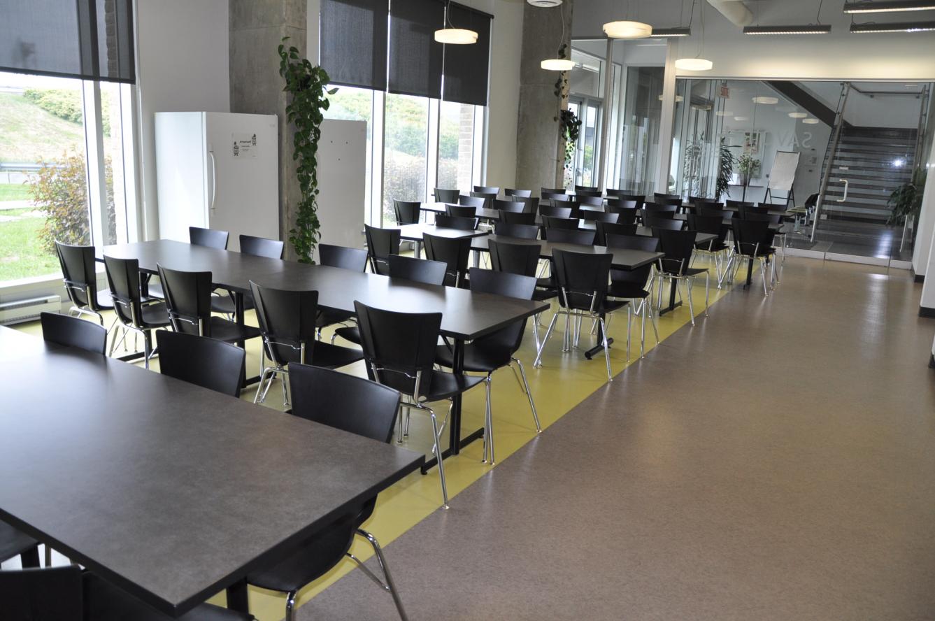 Cafétéria - Campus de Brossard