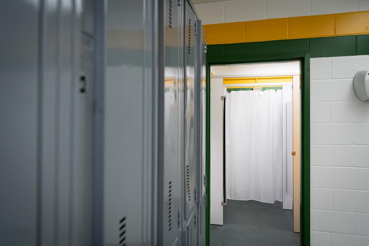 Vestiaires du gymnase - septembre 2025