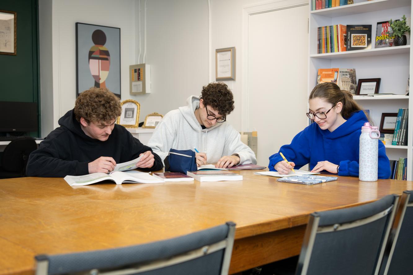 Centre d'aide et d'animation en Sciences humaines
