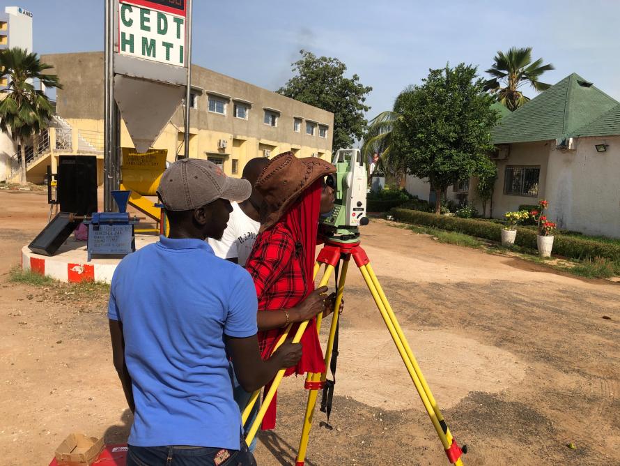 Enseignant du CEDT G-15 à Dakar en formation avec nos spécialites