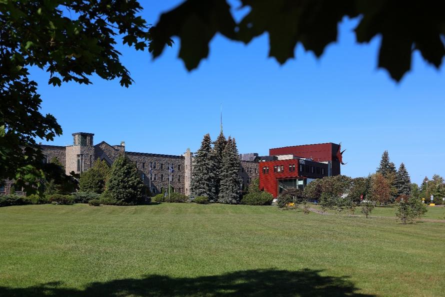 Le bâtiment du Cégep Saint-Jean-sur-Richelieu