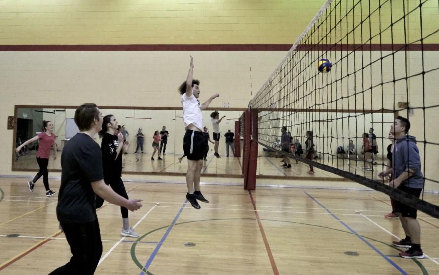 Match de volleyball en Technologie de l'architecture