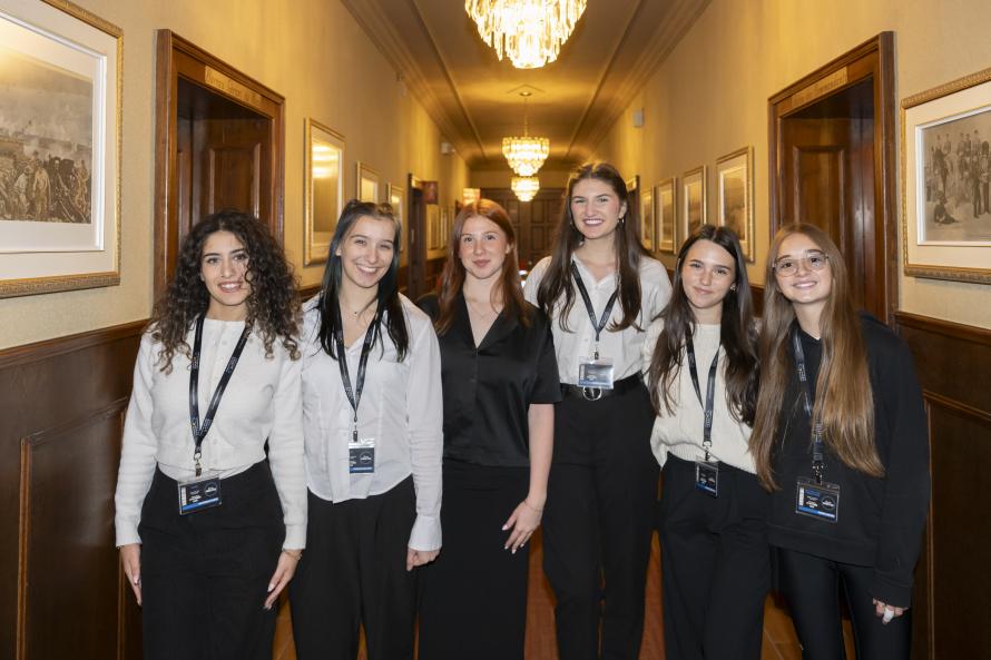 Hôtesses Soirée Prestige