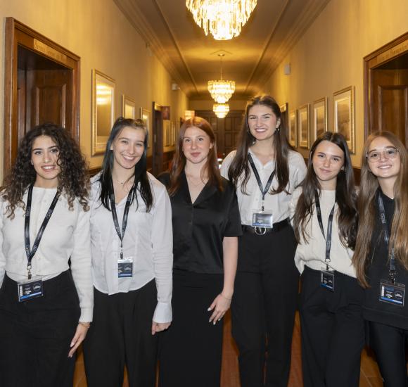 Hôtesses Soirée Prestige