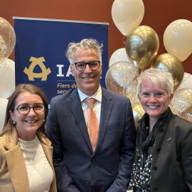 Suzie Roy (directrice adjointe des études), Marc Sirois (statisticien en chef du Québec et membre du jury) et Nathalie Beaudoin (directrice générale)